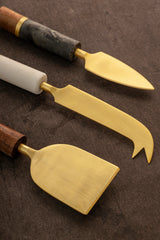 https://www.gaurikohli.com/cdn/shop/products/GK51064-3-high-quality-marble-wood-brass-cheese-knife-gift-set_160x.jpg?v=1644387214